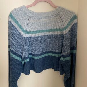 Cropped sweater